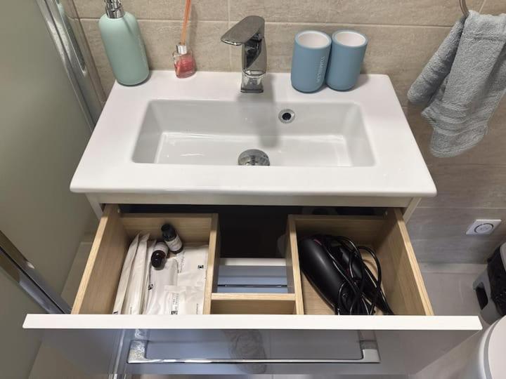 Chambre Privee Pour 4 Personnes En Banlieue Parisienne A בונדי מראה חיצוני תמונה