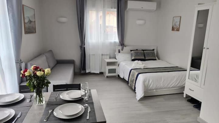 Chambre Privee Pour 4 Personnes En Banlieue Parisienne A בונדי מראה חיצוני תמונה